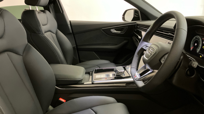 Audi Q8 3.0 TDI Quattro 286 Black Ed 5dr Tiptron Tech Pro Diesel Estate - Image 15